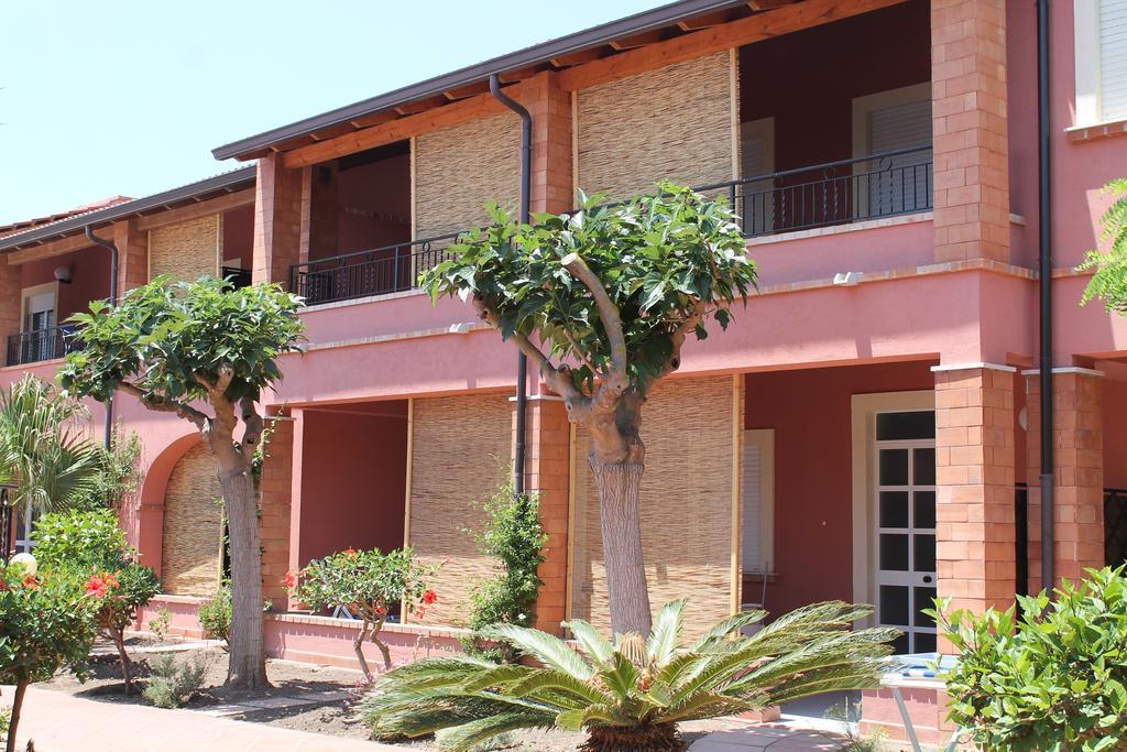 Le Dune Residence Santa Maria Del Focallo Værelse billede