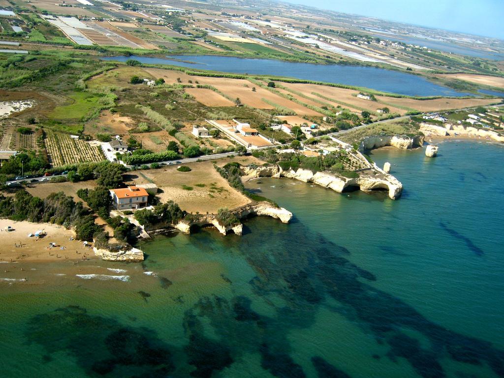 Le Dune Residence Santa Maria Del Focallo Eksteriør billede